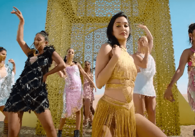 Laxmmi Bomb Trailer: Kiara Advani looks gorgeous in Burj Khalifa song