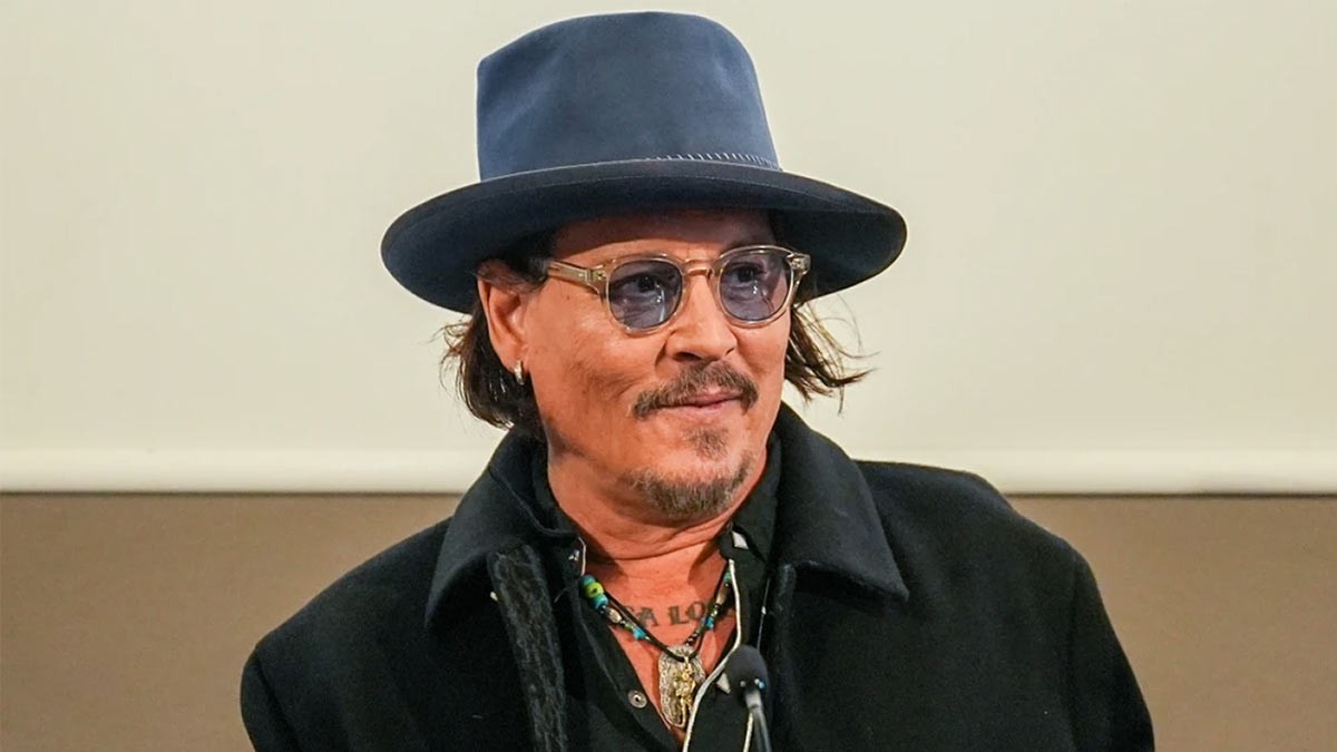 Top 10 Facts to Know About Hollywood Superstar Johnny Depp