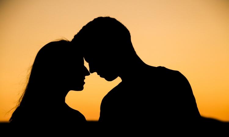 'Emotionally flexible people have better romantic relationships'