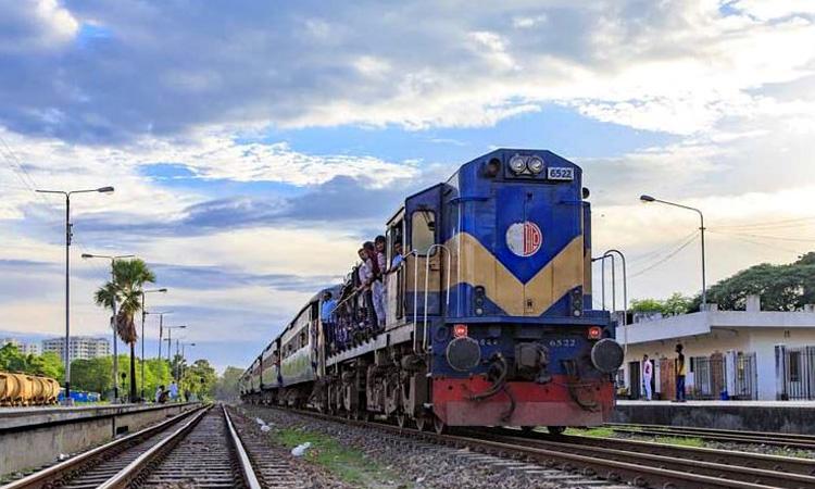 Haldibari-Chilahati rail service