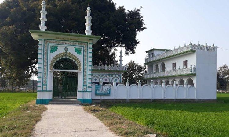 Ayodhya-Mosque