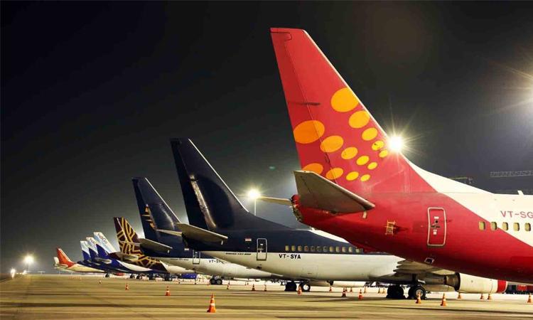 Flights-At-Airport