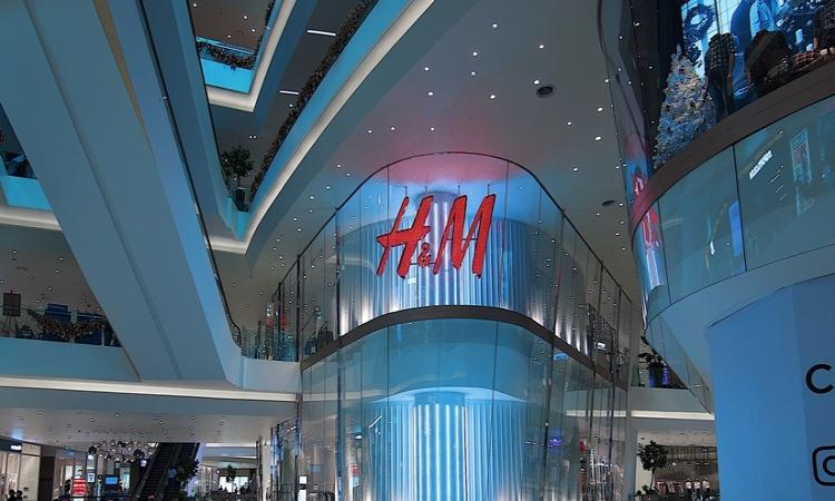 H&M