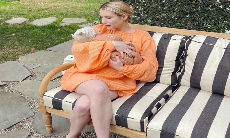 Emma Roberts