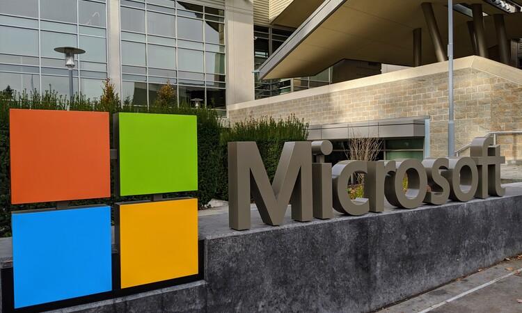 Mircosoft-Sony-Xbox