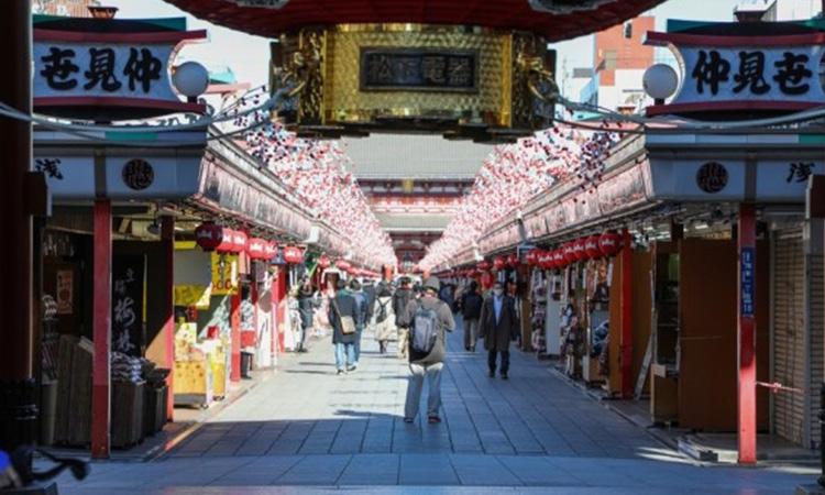 Japans unemployment rate rises for 1st time in 11 yrs