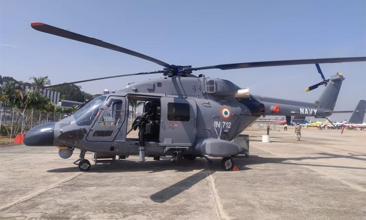 16-Mk-III-helicopters
