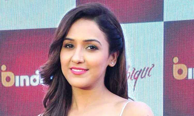 Bollywood-Bollywood Singer-Neeti Mohan-Singer Neeti Mohan-Neeti Mohan interview