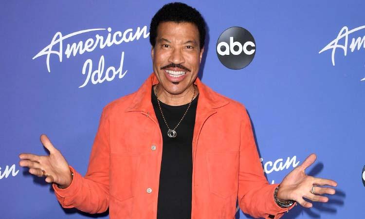 Singer, Lionel Richie, Lionel Richie secret, Lionel Richie needed five to eight years to get over stage fright