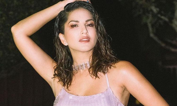 Sunny Leone-Bollywood-Bigg Boss-Jism 2
