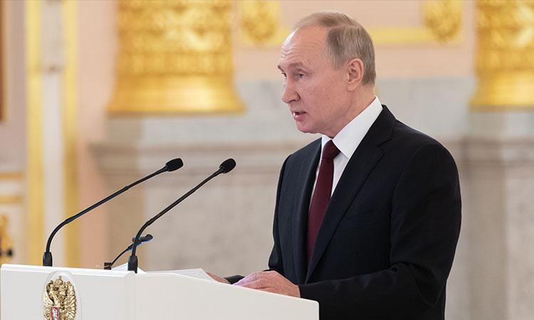 Russia-Vladimir Putin-President-Law to run for president again
