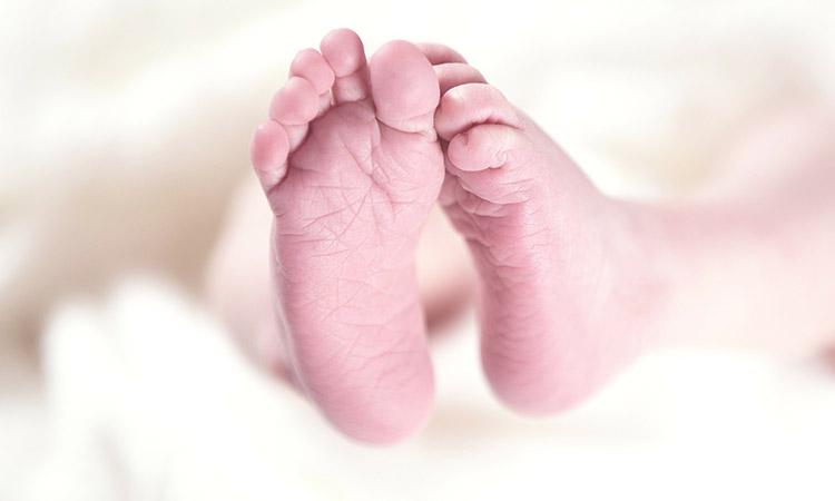 Baby-Heartbeat0Science-C sections