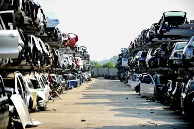 Mahindra Mahindra, Mahindra sell, Mahindra starts endtoend vehicle scrappage