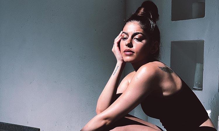 Bollywood-Alaya F-Pooja Bedi