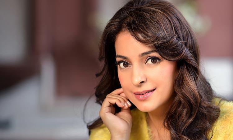 Bollywood-Juhi Chawla-Spread cheer-Twitter