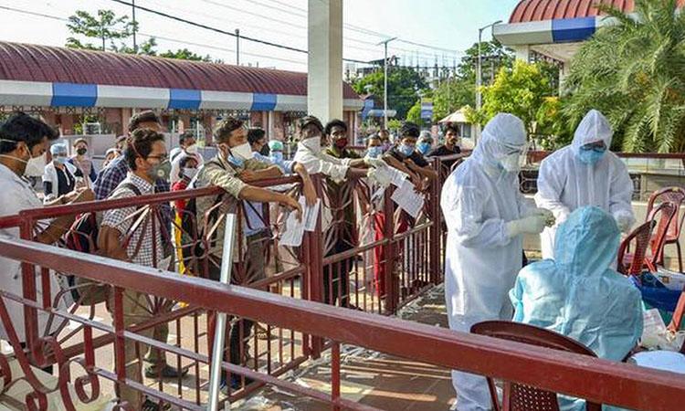 Corona Warriors, Corona warriors work, vaccination crisis in India, Covid Vaccination in India