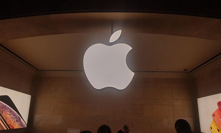 Apple-Parler-App Store-iPhone