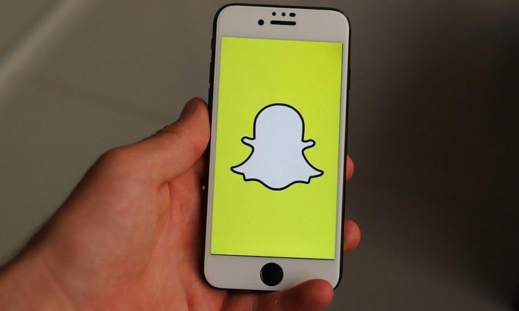 Snapchat, Snapchat app ,Snapchat acquired Fit Analytics, Snapchat acquired Fit Analytics for 124M