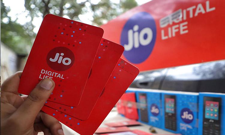 JIo, Reliance Jio, JIo net worth, Jio profit in Q4, Jio net profit, Jio's Q4 net profit grows 48% to Rs 3,508 crore