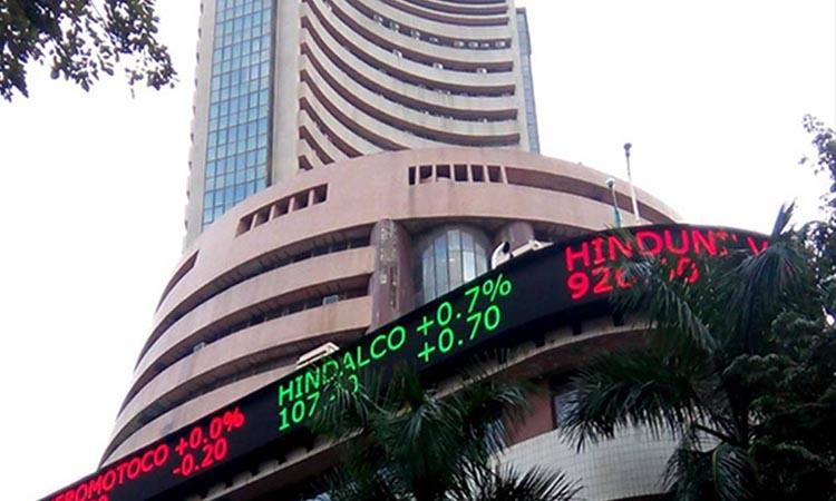 Sensex down, Stock Market, Sensex, Sensex down 700 points amid rising Covid cases, Equities in red, Sensex falls 700 points