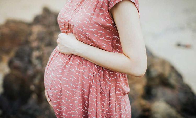 Fertility, motherhood, Why age matters, pregnancy, new born baby