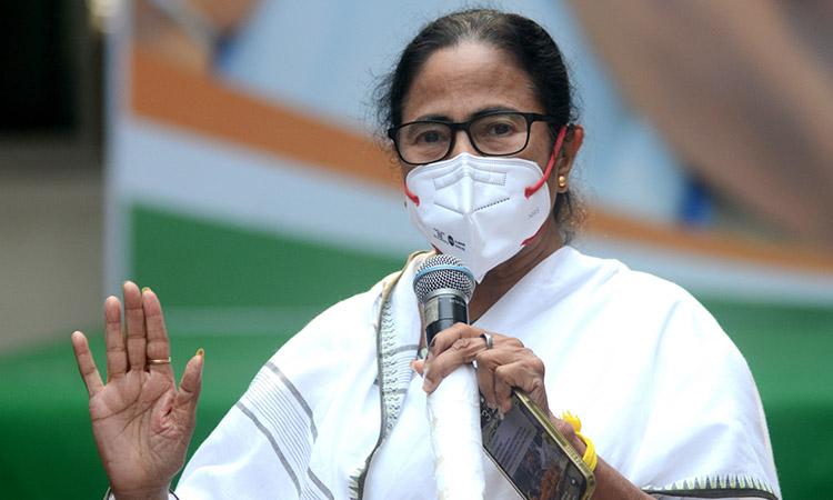 Mamata Banerjee, West Bengal, Mamata Banerjee West Bengal CM, West Bengal CM< west Bengal election, Mamata Banerjee takes oath as Bengal CM