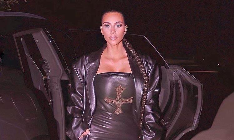 Kim Kardashian-Hollywood-Reality tv star-Cow named after Kim