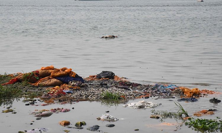 Uttar Pradesh, Varanasi, More bodies found floating, More bodies found floating in Varanasi, Chandauli, Bodies in Ganga
