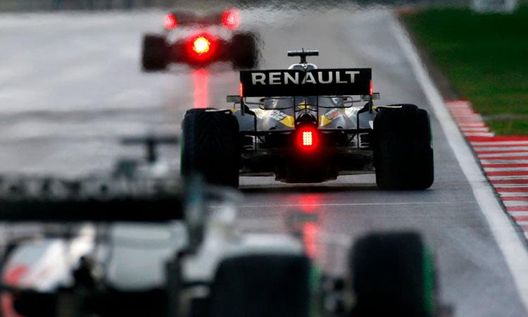 f1 racing, Lewis Hamilton, Lewis Hamilton in Spain, Lewis Hamilton secures 100th career F1 pole, Lewis Hamilton secures 100th career F1 pole in Spain