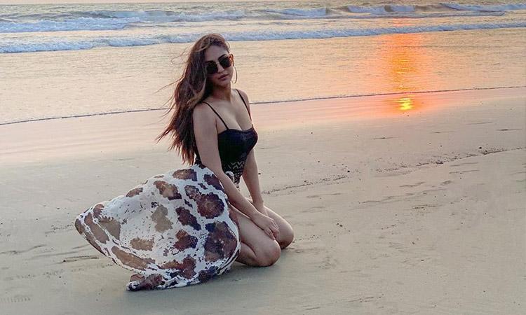 Bollywood, TV actress, Krystle D'souza, Krystle D'souza pictures, Krystle D'souza serial, Krystle D'souza song, Krystle D'souza posts a pic from the beach