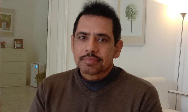 Delhi, Delhi High Court, Oxygen Blackmarketing, Robert Vadra, Black Money law, Blackmarketing.HC grants Robert Vadra more time to reply to I-T notices under black money law