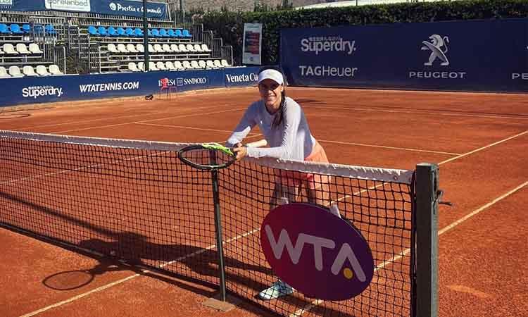 Tennis-Sorana Cirstea-Czech Republic's Barbora Krejcikova