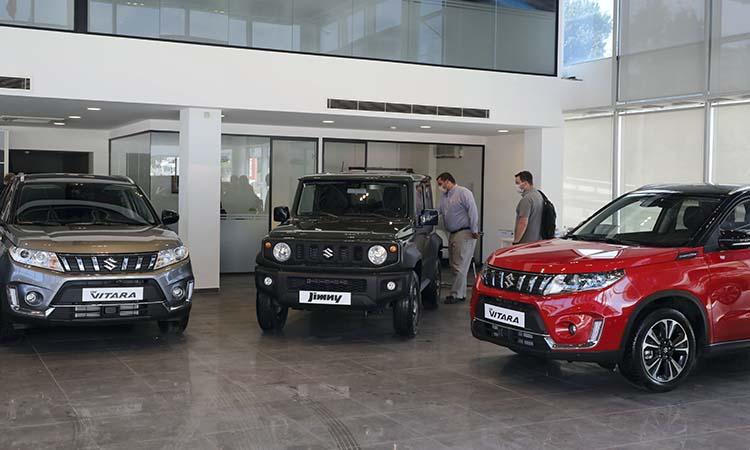 Vehicle retail sales plunges sequentially in May