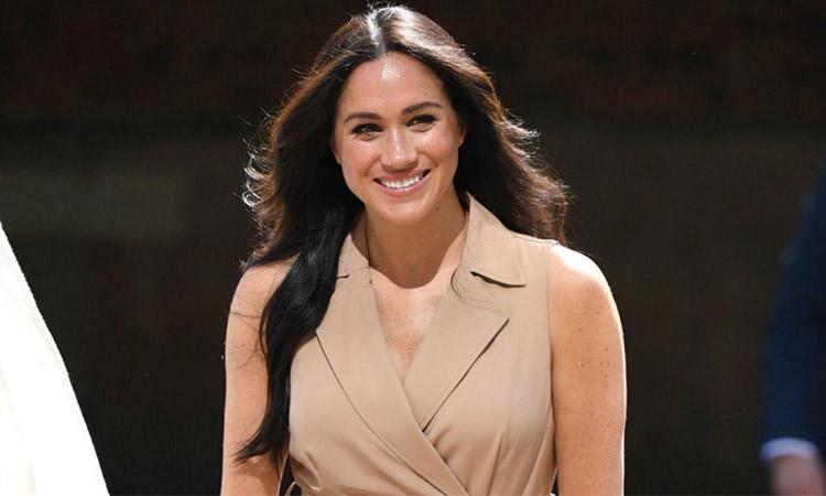 Hollywood, Hollywood actress, Meghan Markle, Meghan Markle interview, Meghan Markle royal family, Meghan Markle pictures, Meghan Markle's estranged dad threatens to expose 'dirty laundry'