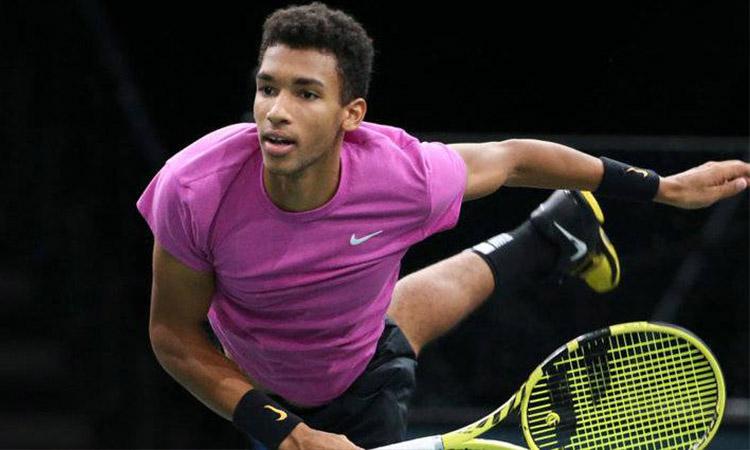 Roger Federer, Roger Federer rank, Roger Federer Net worth, Novati Open, Auger-Aliassime, Auger-Aliassime rallies to beat childhood idol Federer