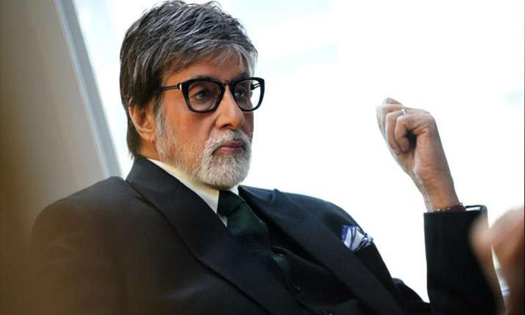 Amitabh Bachan, Bollywood, Covid19, Big B buys oxygen concentrators, big b, Tisca chopra, Big B sends letter of appreciation to Tisca Chopra for her book