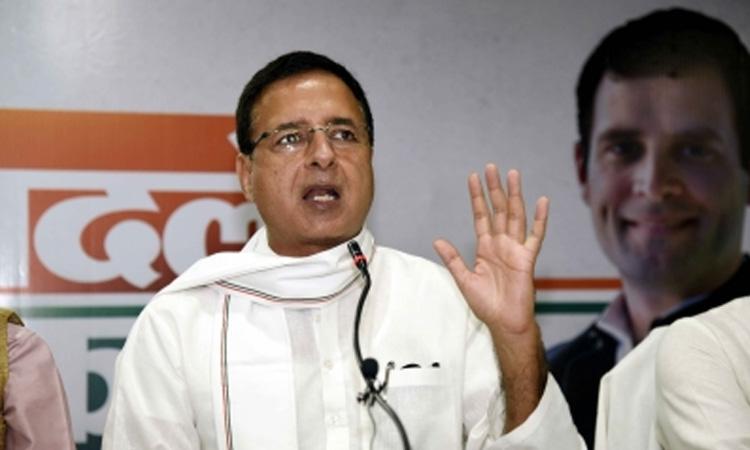 Congress hits-back