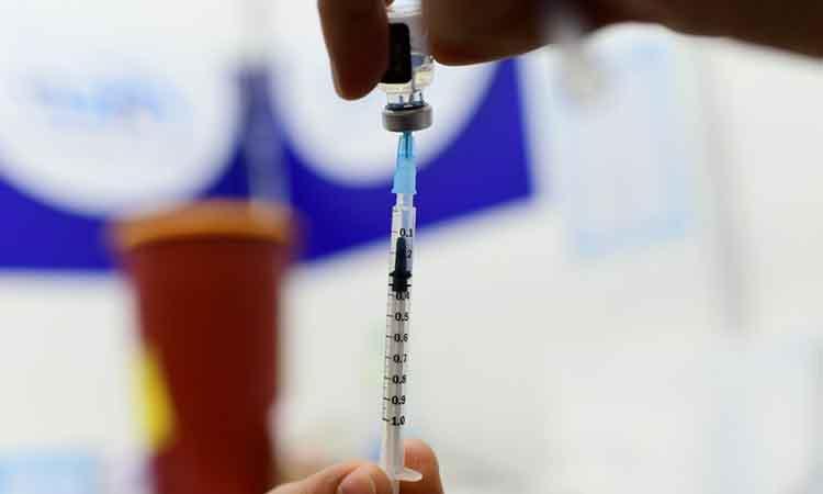 US average daily Covid-19 vaccination drops by over 50%: CDC