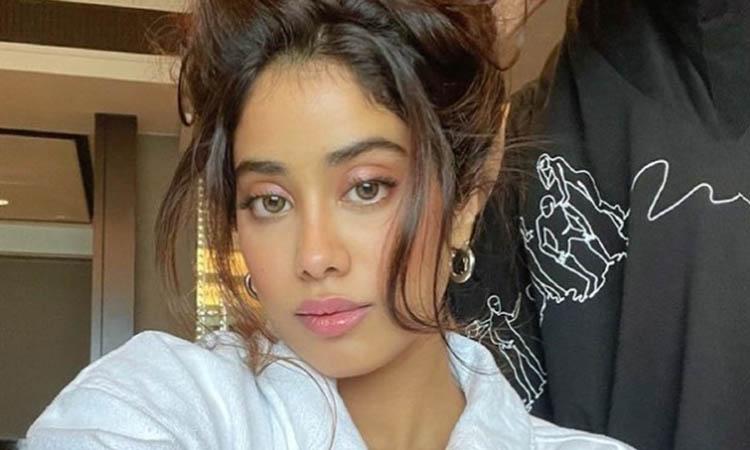 Janhvi Kapoor is 'cinnamon gurl'