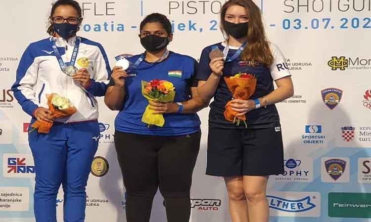 Rahi wins gold in 25m pistol event at World Cup