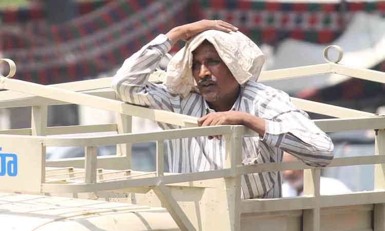 Delhi sizzles at 42-degree C, relief likely after July 2