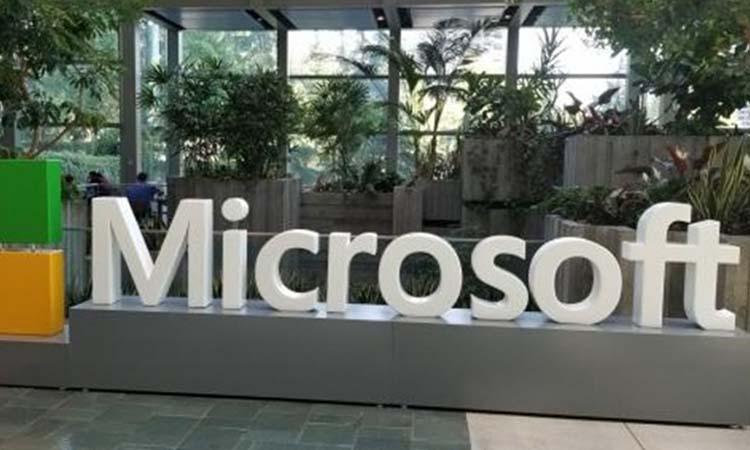 Microsoft-Microsoft, Google end 6-year-old truce on legal battles