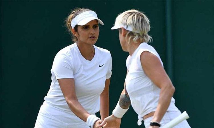 Wimbledon 2021-Mixed day for India as Sania advances, Bopanna-Sharan lose