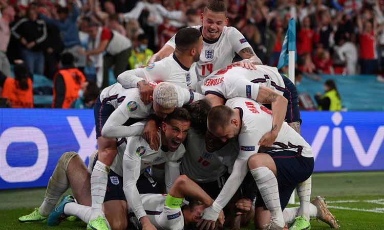 Euro 2020: Harry Kane's extra-time strike takes England into final