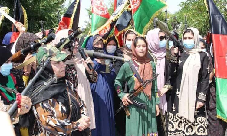 Taliban crackdown on Afghan women and media