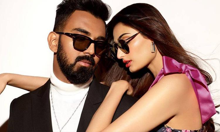 Bollywood, Athiya Shetty, KL Rahul, Athiya Shetty KL Rahul relationship, Did Athiya Shetty and KL Rahul just confirm they are in England together? Watch Pics