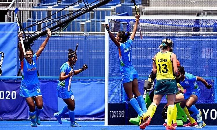 Indian-women's-hockey-team