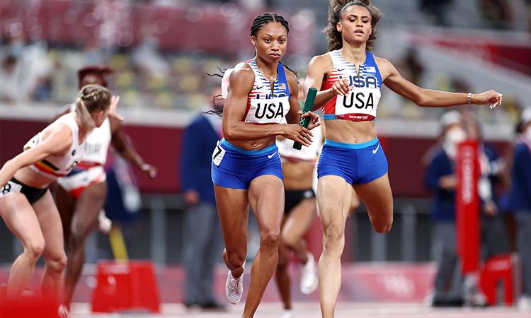 USA-wins-women's-4x400m-relay-gold