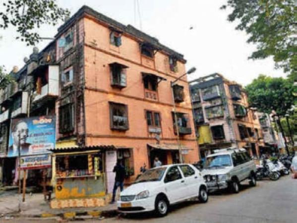 Mumbai-BDD-Chawls