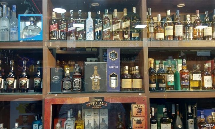 Alcoholic-Beverage